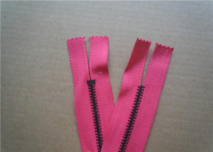 Il tessuto domestico che cuce le nozioni Zippers la decorazione lavabile a 4 pollici